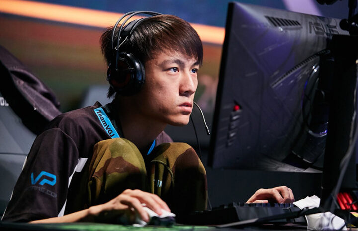 EHOME используют самые разные стратегии