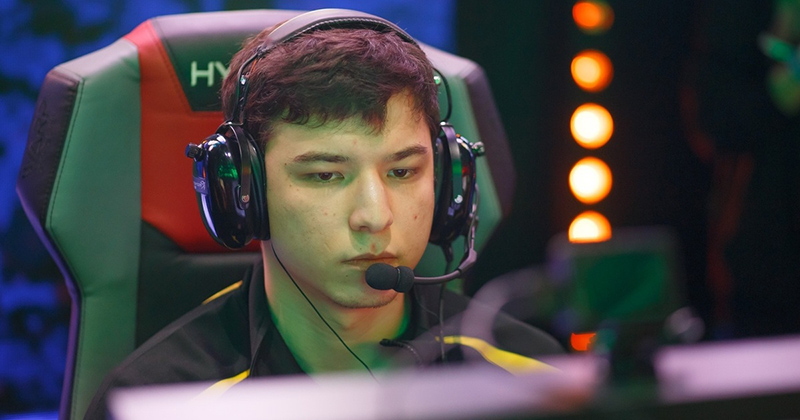 SoNNeikO, капитан Winstrike